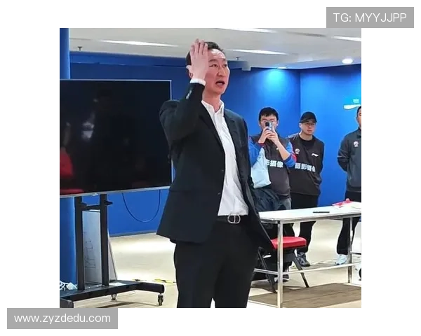 青岛国信男篮新赛季赛程公布12月15日首个主场对决精彩来袭