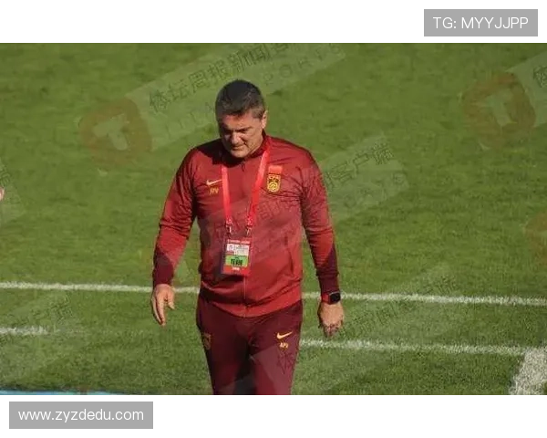 U22国足主帅安东尼奥亲临现场考察海牛与三镇的精彩对决